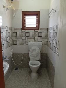 Bathroom Image of 750 Sq.ft 1 BHK Apartment / Flat for rent in C V Raman Nagar Bengaluru for Rs. 25000