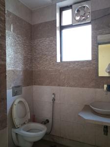 Bedroom One Image of 2250 Sq.ft 4 BHK Builder Floor for rent in Paschim Vihar New Delhi for Rs. 47000