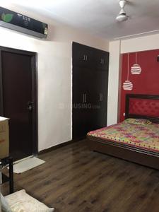 Bedroom Image of 1020 Sq.ft 2 BHK Apartment / Flat for sale in Panchsheel Wellington, Crossings Republik Ghaziabad for Rs. 7000000