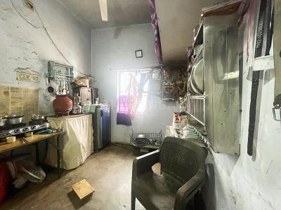 Kitchen Image of 1800 Sq.ft 6 BHK Independent House for sale in Motera Ahmedabad for Rs. 5500000