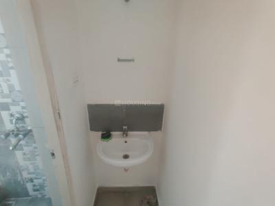 Bathroom Image of 869 Sq.ft 2 BHK Apartment / Flat for rent in Loni Kalbhor Pune for Rs. 18000