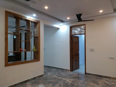Living Room Image of 1350 Sq.ft 3 BHK Apartment / Flat for sale in Shalimar Garden Ghaziabad for Rs. 11000000