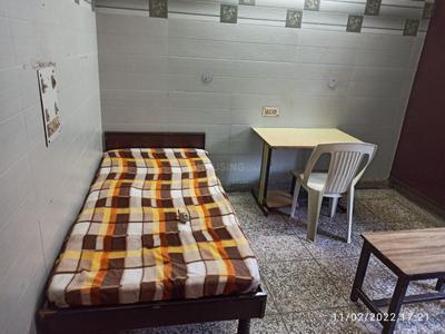 Bedroom Image of 900 Sq.ft 1 RK Builder Floor for rent in Model Town New Delhi for Rs. 16000