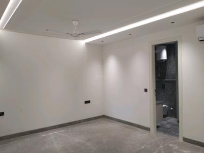 Bedroom Image of 4050 Sq.ft 4 BHK Builder Floor for sale in Model Town New Delhi for Rs. 85000000