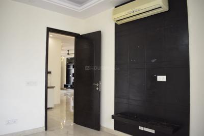 Bedroom Image of 2700 Sq.ft 3 BHK Builder Floor for sale in Business Uppal South Big Block, Sector 49 Gurgaon for Rs. 27000000