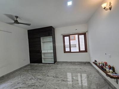 Bedroom Image of 2200 Sq.ft 3 BHK Builder Floor for rent in Central Excise Layout, Sanjaynagar Bengaluru for Rs. 80000