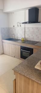 Kitchen Image of 3198 Sq.ft 4 BHK Apartment / Flat for sale in Godrej Palm Retreat 2, Sector 150 Noida for Rs. 47000000