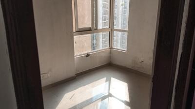 Bedroom Image of 910 Sq.ft 2.5 BHK Apartment / Flat for rent in Prateek Grand City, Siddharth Vihar Ghaziabad for Rs. 26000