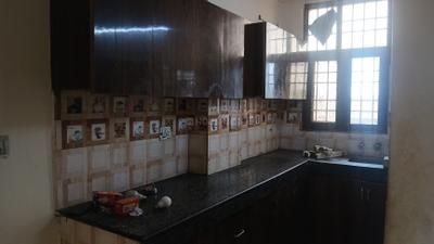 Kitchen Image of 900 Sq.ft 2 BHK Apartment / Flat for sale in Shalimar Garden Ghaziabad for Rs. 5300000