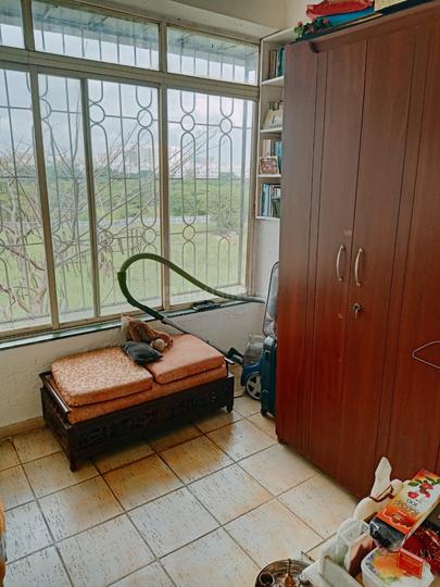 Manjari Budruk Bedroom 1