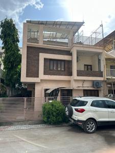 Image of 2070 Sq.ft 4 BHK Independent House for sale in Ambawadi, Ahmedabad for Rs. 40000000