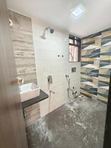Bathroom Image of 635 Sq.ft 1 BHK Apartment / Flat for sale in Balaji Krishna, Thakurli Thane for Rs. 4290000
