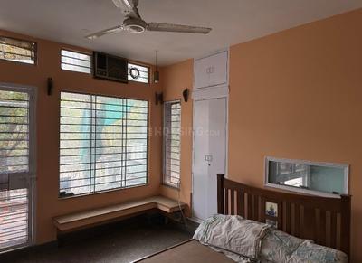 Bedroom Image of 1750 Sq.ft 4 BHK Apartment / Flat for sale in DDA Sector C Pocket 8, Vasant Kunj New Delhi for Rs. 40000000