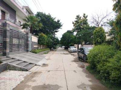 Image of 2250 Sq.ft Residential Plot / Land for sale in Sector 9, Faridabad for Rs. 54000000