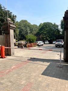 Image of 1600 Sq.ft 3 BHK Apartment / Flat for sale in Rajniwas Residency, Alka Puri Colony, Allahabad for Rs. 27500000