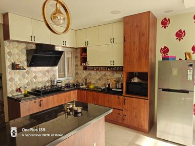 Kitchen Image of 1654 Sq.ft 3 BHK Apartment / Flat for rent in Vaswani Menlo Park, Munnekollal Bengaluru for Rs. 74000