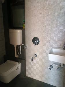 Common Bathroom Image of 700 Sq.ft 1 BHK Apartment / Flat for sale in Sai Balaji Emrald, Thakurli Thane for Rs. 5250000