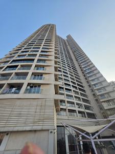Building Image of 1600 Sq.ft 3 BHK Apartment / Flat for rent in JP Decks, Malad East Mumbai for Rs. 102000