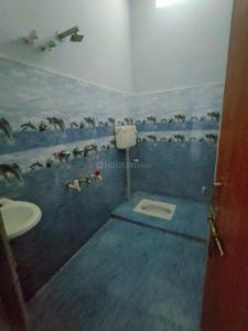 Bathroom Image of 750 Sq.ft 2 BHK Builder Floor for rent in Sidhari Azamgarh for Rs. 10000