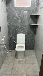 Bathroom Image of 600 Sq.ft 1 BHK Apartment / Flat for rent in Whitefield Bengaluru for Rs. 17000