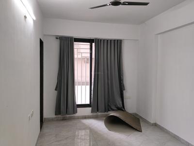 Bedroom Image of 1700 Sq.ft 3 BHK Apartment / Flat for rent in Shypram Parisar, Ognaj Ahmedabad for Rs. 30000