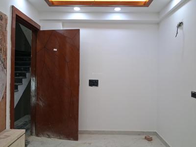 Living Room Image of 1000 Sq.ft 2 BHK Apartment / Flat for sale in Sector 72 Noida for Rs. 3900000