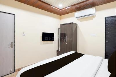 Bedroom Image of 1500 Sq.ft 1 RK Apartment / Flat for rent in Scheme 78 Indore for Rs. 10000