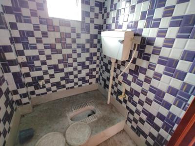 Bathroom Image of 1540 Sq.ft 4 BHK Independent House for sale in Maheshtala Kolkata for Rs. 7500000