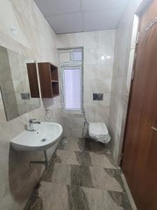 Image of 1232 Sq.ft 2 BHK Apartment / Flat for sale in Lotus Grand, Kokapet, Hyderabad for Rs. 13000000