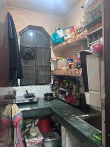 Kitchen Image of 475 Sq.ft 1 BHK Builder Floor for sale in RWA Dilshad Colony Block E Markets WA, Dilshad Garden New Delhi for Rs. 3200000