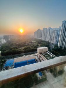 Balcony Image of 1700 Sq.ft 2 BHK Apartment / Flat for rent in DLF One Midtown, Karampura New Delhi for Rs. 75000
