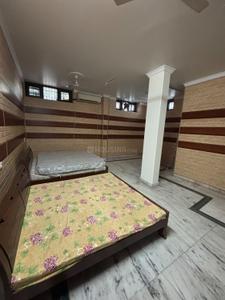 Bedroom Image of 2250 Sq.ft 8 BHK Independent House for rent in Greater Kailash II New Delhi for Rs. 400000