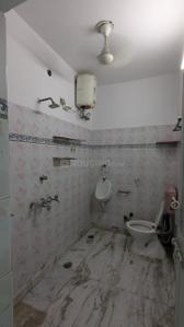 Bathroom Image of 1000 Sq.ft 2 BHK Independent House for rent in Kalyanpur Kanpur for Rs. 15000