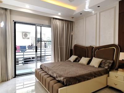 Bedroom Image of 2650 Sq.ft 3.5 BHK Builder Floor for sale in Emaar Emerald Estate, Sector 65 Gurgaon for Rs. 34500000