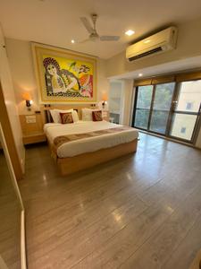 Bedroom Image of 1200 Sq.ft 2 BHK Apartment / Flat for rent in 30 Union Park, Bandra West Mumbai for Rs. 280000