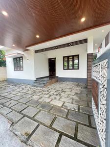 Image of 1700 Sq.ft 3 BHK Independent House for sale in Kuzhivelippady, Kochi for Rs. 7898888