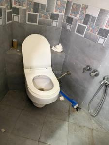 Image of 1050 Sq.ft 2 BHK Apartment / Flat for rent in Navrangpura, Ahmedabad for Rs. 29000