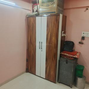Bedroom Image of 600 Sq.ft 1 BHK Independent House for rent in Ulhasnagar Thane for Rs. 10000