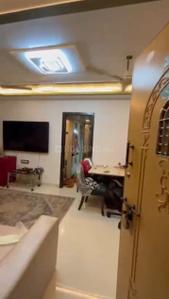 Hall Image of 680 Sq.ft 2 BHK Apartment / Flat for sale in Al Khaibar, Andheri West Mumbai for Rs. 18000000