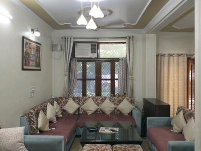 Living Room Image of 1100 Sq.ft 3 BHK Apartment / Flat for sale in Mayur Vihar II New Delhi for Rs. 18000000