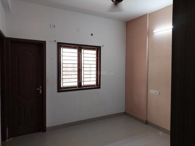 Bedroom Image of 1700 Sq.ft 3 BHK Apartment / Flat for rent in Kodambakkam Chennai for Rs. 42000