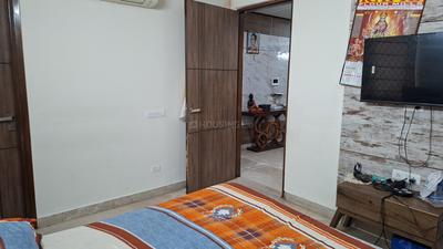 Bedroom Image of 1800 Sq.ft 3 BHK Builder Floor for sale in Bali Nagar New Delhi for Rs. 40000000