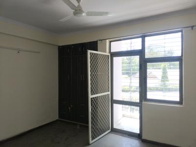 Bedroom Image of 1564 Sq.ft 3 BHK Apartment / Flat for sale in Amrapali Pan Oasis, Sector 70 Noida for Rs. 18390000