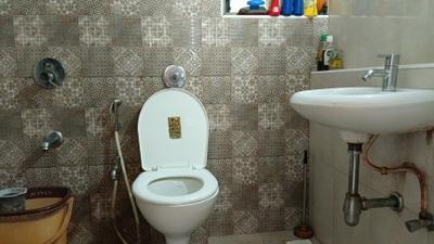 Bathroom Image of 600 Sq.ft 1 BHK Apartment / Flat for sale in Marathon Nextown, Dombivli East Thane for Rs. 4500000