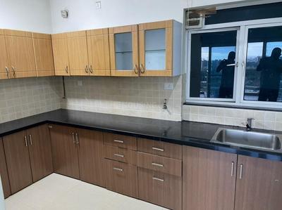 Kitchen Image of 1650 Sq.ft 3 BHK Apartment / Flat for sale in Magarpatta Sylvania, Magarpatta City Pune for Rs. 26500000
