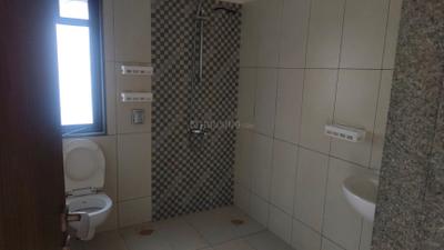 Image of 2200 Sq.ft 3 BHK Apartment / Flat for sale in Skyi Songbirds , Bhugaon, Pune for Rs. 18000000
