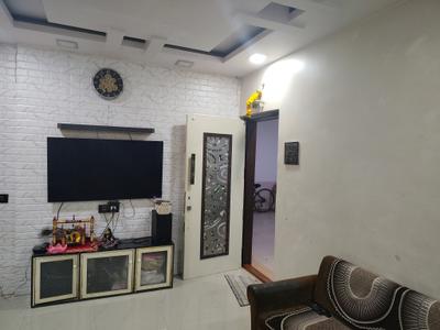 Living Room Image of 750 Sq.ft 2 BHK Apartment / Flat for rent in Puraniks City Reserva Phase 1, Kasarvadavali Thane for Rs. 19000
