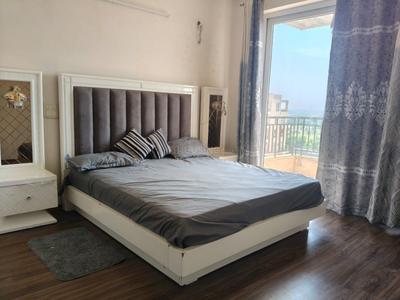 Bedroom Image of 2625 Sq.ft 4 BHK Apartment / Flat for sale in Emaar Mohali Hills Group Housing, Sector 108 Mohali for Rs. 19900000