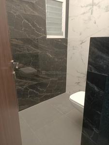 Bathroom Image of 2572 Sq.ft 4 BHK Apartment / Flat for sale in Deccan Gymkhana Pune for Rs. 46000000