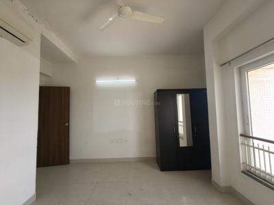 Bedroom Image of 2510 Sq.ft 3.5 BHK Apartment / Flat for rent in Adani Water Lily, Shantigram Ahmedabad for Rs. 60000